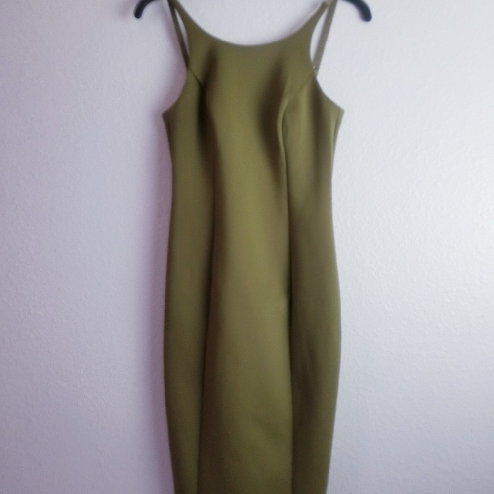 😍🤩♥️  Olive green dress!♥️